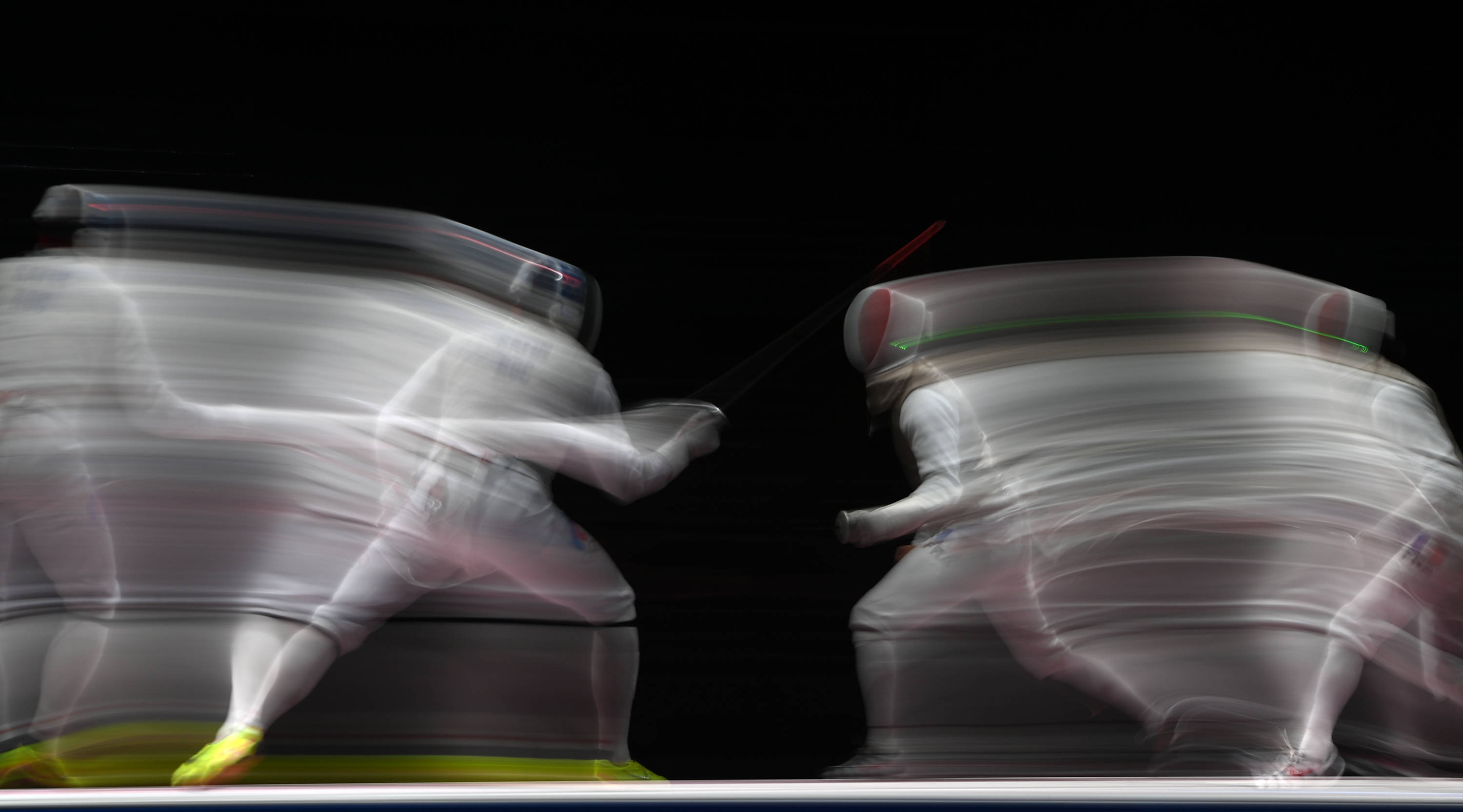 俄罗斯击剑选手绝对实力,夺取冠军 俄罗斯击剑选手绝对实力,夺取冠军