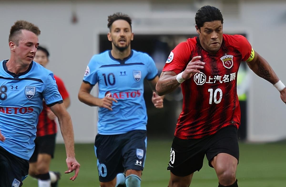 上港主场完胜全北现代,轻松晋级下一轮的简单介绍 上港主场完胜全北现代,轻松晋级下一轮的简单介绍