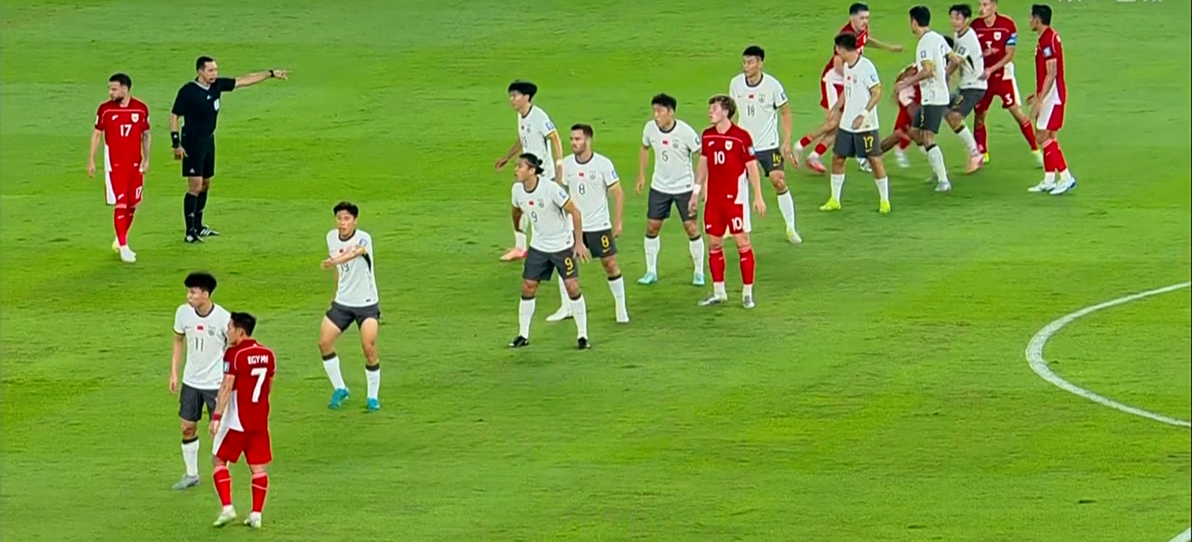 开云体育官网-中国足球赛事一场备受争议比赛在近日引人关注的简单介绍