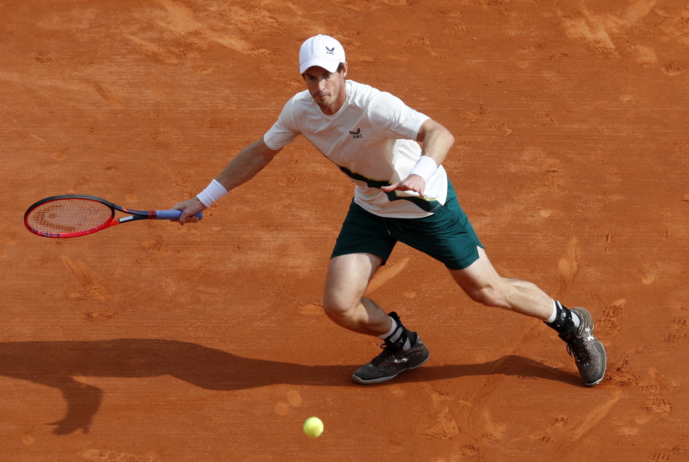 包含蒙特卡洛大师赛完胜拉沃尔杯，穆雷关键制胜的词条