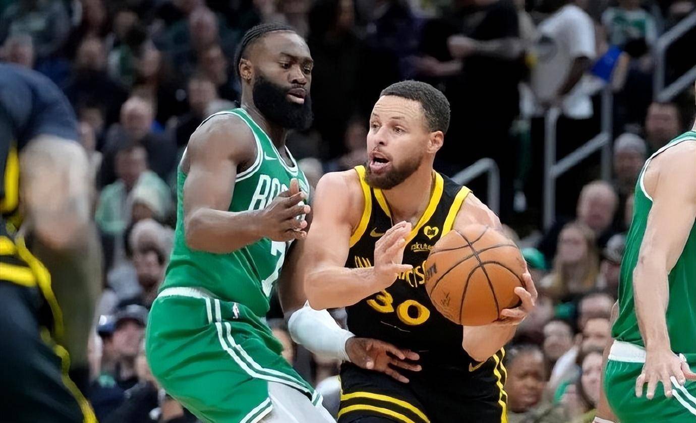 开云下载-深圳队完胜新疆队,库里状态火热