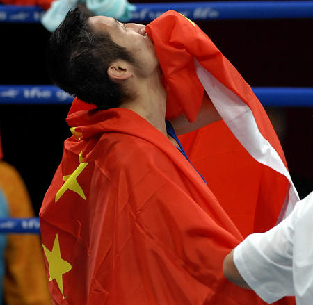 开云平台-中国队完胜泰国队,辛杜高光表现